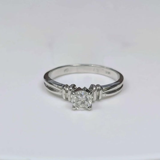 0.30CT Solitaire Diamond Engagement Ring in White Gold