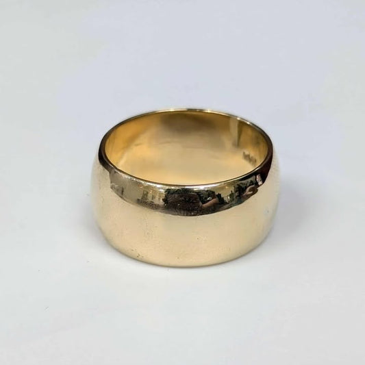 10mm Comfort Fit Gold Band