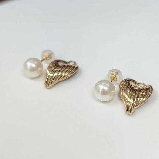 Pearl Stud Earring with 'Leaf' Jacket in 14K Yellow Gold