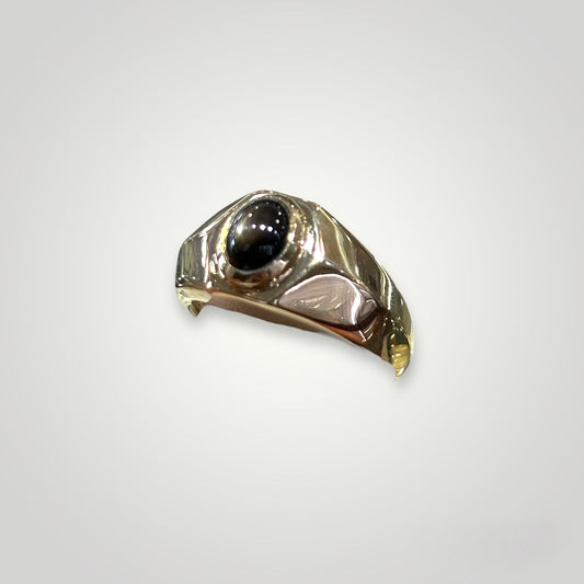 Black Star Sapphire Ring in 14k Gold