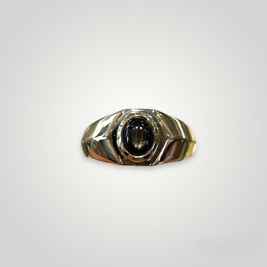 Black Star Sapphire Ring in 14k Gold