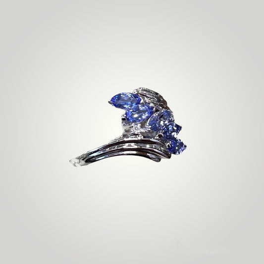Tanzanite Marquise Ring with diamonds - Q&T Jewelry
