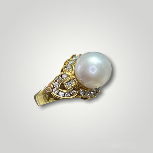 South Sea Pearl & Diamond Ring - Q&T Jewelry