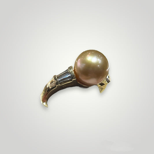 Golden Pearl Ring with Baguette-cut Diamond Side Stones in 14k Gold