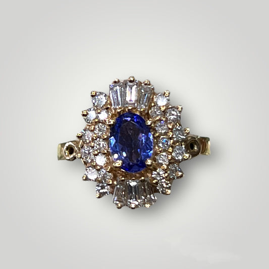 Tanzanite  & 0.69 CT.T.W. Diamond Burst Ring in 14k Gold - Q&T Jewelry