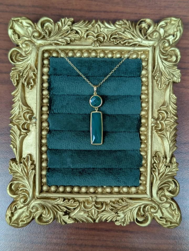 Green Onyx Necklace in 14k Gold