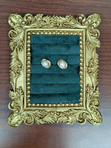 Pearl Stud with 14K Yellow Gold Jacket