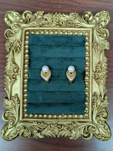 Pearl Stud Earring with 14K Yellow Gold 'Leaf' Jacket.