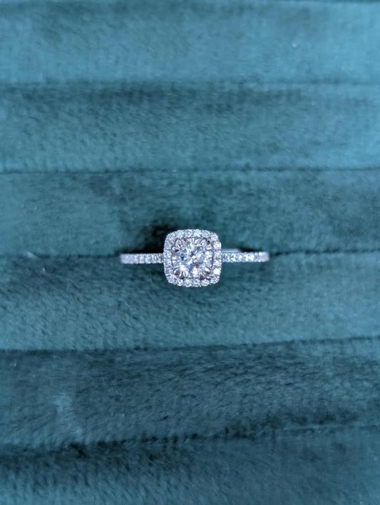 0.62 CT.T.W. Round-cut Cushion Framed Diamond Engagement Ring in 14k White Gold