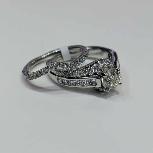 2 1/2 CT.T.W Diamond Bridal Set in 18k White Gold