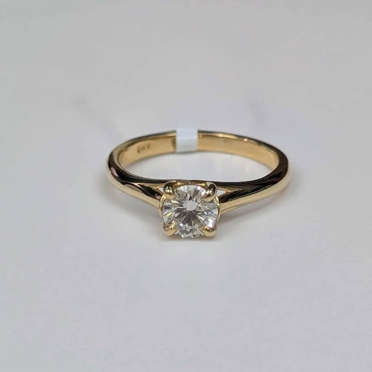 0.61CT Solitaire Diamond Engagement Ring in 14k Gold