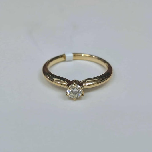 0.32 Solitaire Diamond Engagement Ring in 14k Gold