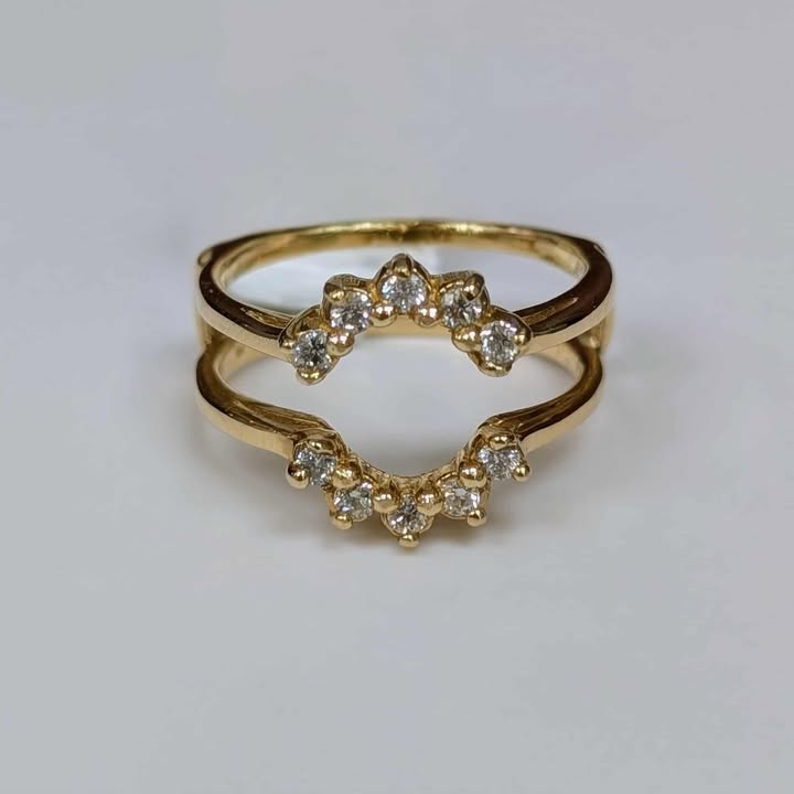 0.28 CT.T.W. Diamond Sunburst Ring Guard in 14k Gold