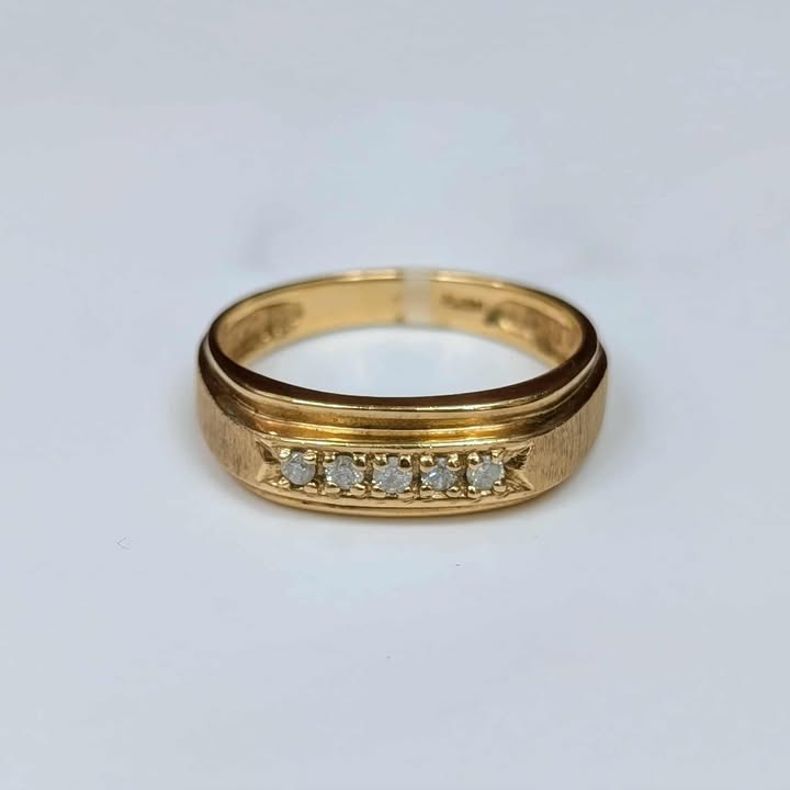 Brush Finish Men's Diamond Gold Band