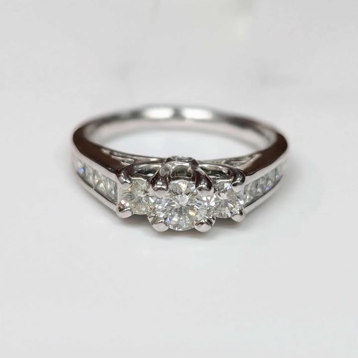 0.80 CT.T.W Three Stone Round-cut Peek-A-Boo Diamond Engagement Ring in 14k White Gold