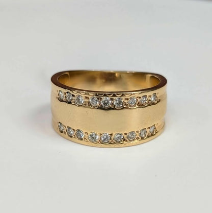 0.35 CT.T.W. Diamond Wide Band in 14k Gold