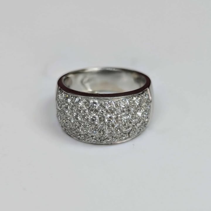 1.65 CT.T.W Diamond Anniversary Pave Band in 14k White Gold