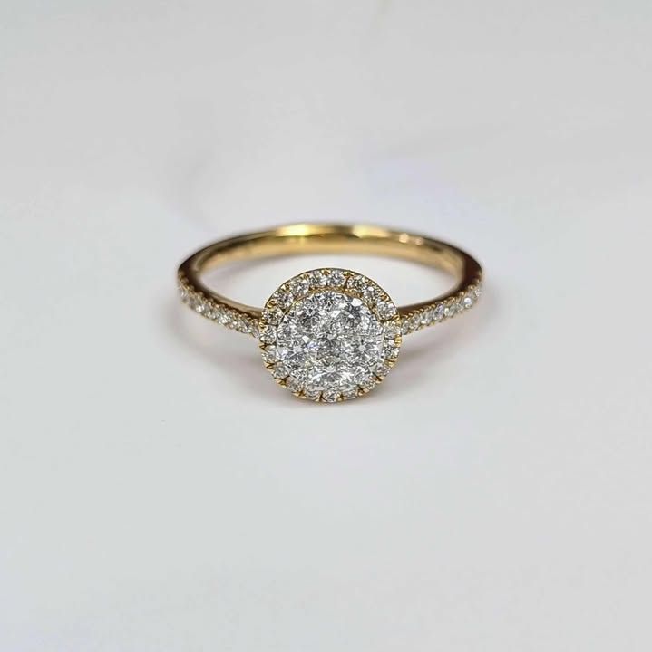 0.56 CT.T.W Framed Round Diamond Cluster Ring in 18k gold