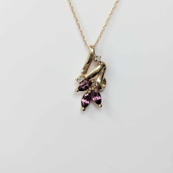 Rhodolite Garnet Necklace in 14k Gold