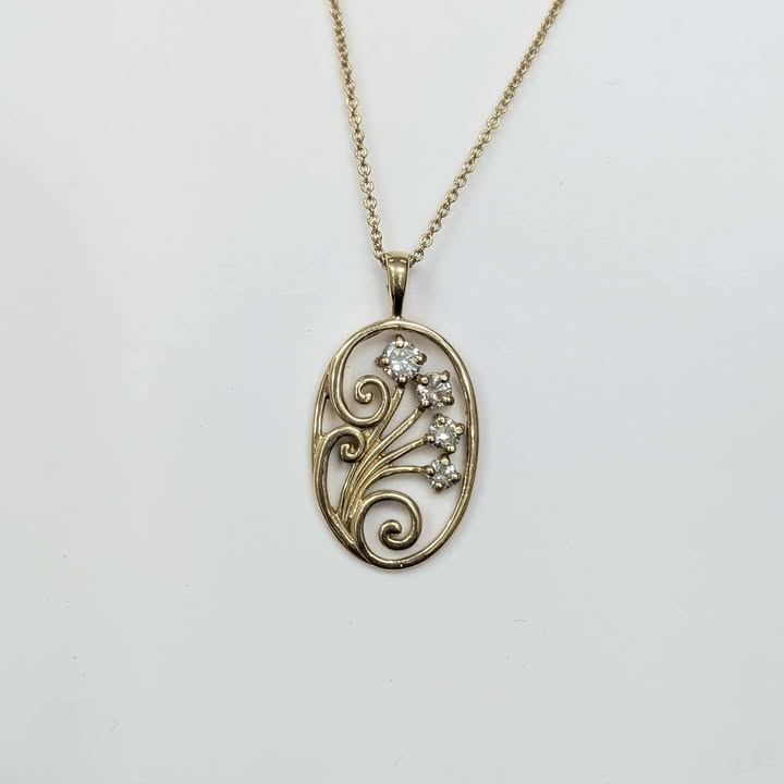 Diamond Swirl Necklace in 14k Gold