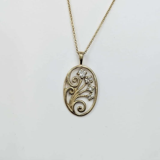 Diamond Swirl Necklace in 14k Gold