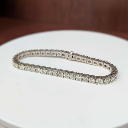 9.78 CT. T.W. Princess-cut Diamond Tennis Bracelet in 14k White Gold