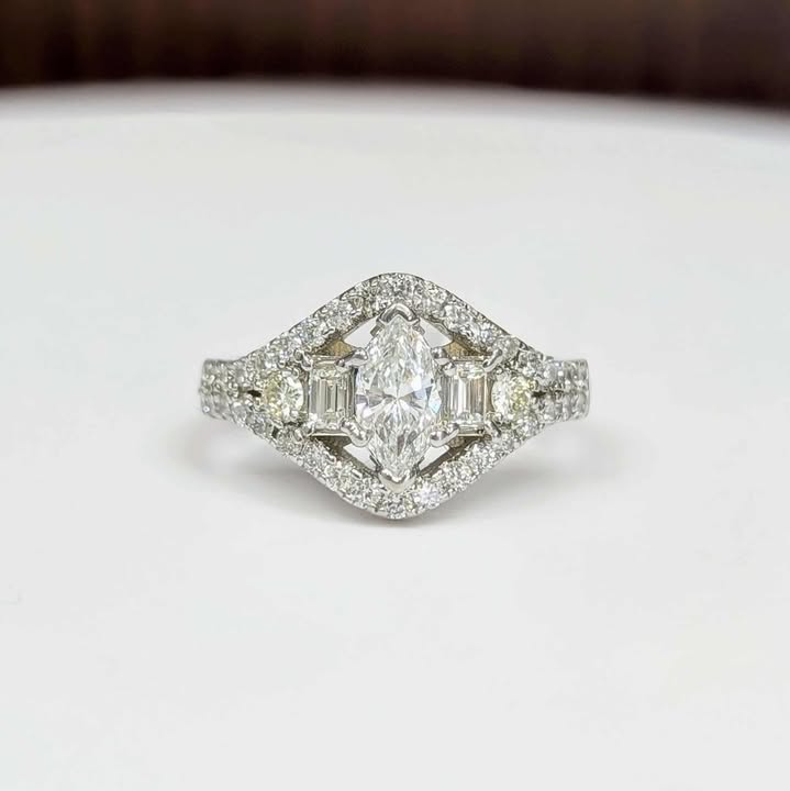 1.44 CT.T.W Marquis-cut Diamond Engagement ring with Side Stones & Frame in 14k White Gold