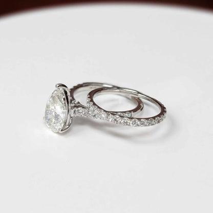 4.04 CT.T.W Pear-cut Lab Grown Diamond Bridal Set in 14k White Gold - Q&T Jewelry