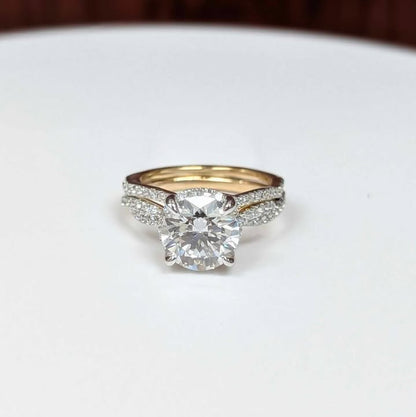 3.57 CT.T.W Round-cut Lab Grown Diamond Bridal Set with Hidden Halo in 14k Gold - Q&T Jewelry