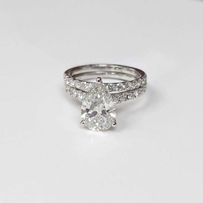 4.04 CT.T.W Pear-cut Lab Grown Diamond Bridal Set in 14k White Gold - Q&T Jewelry