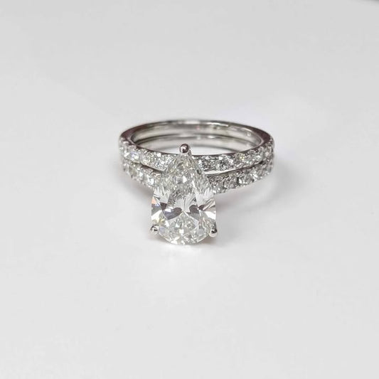 4.04 CT.T.W Pear-cut Lab Grown Diamond Bridal Set in 14k White Gold
