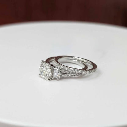 2.50 CT.T.W Round-cut Three Stone Lab Grown Diamond Bridal Set in 14k White gold - Q&T Jewelry