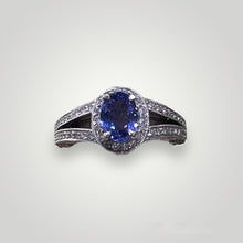 Load image into Gallery viewer, Oval Tanzanite Double Band Ring