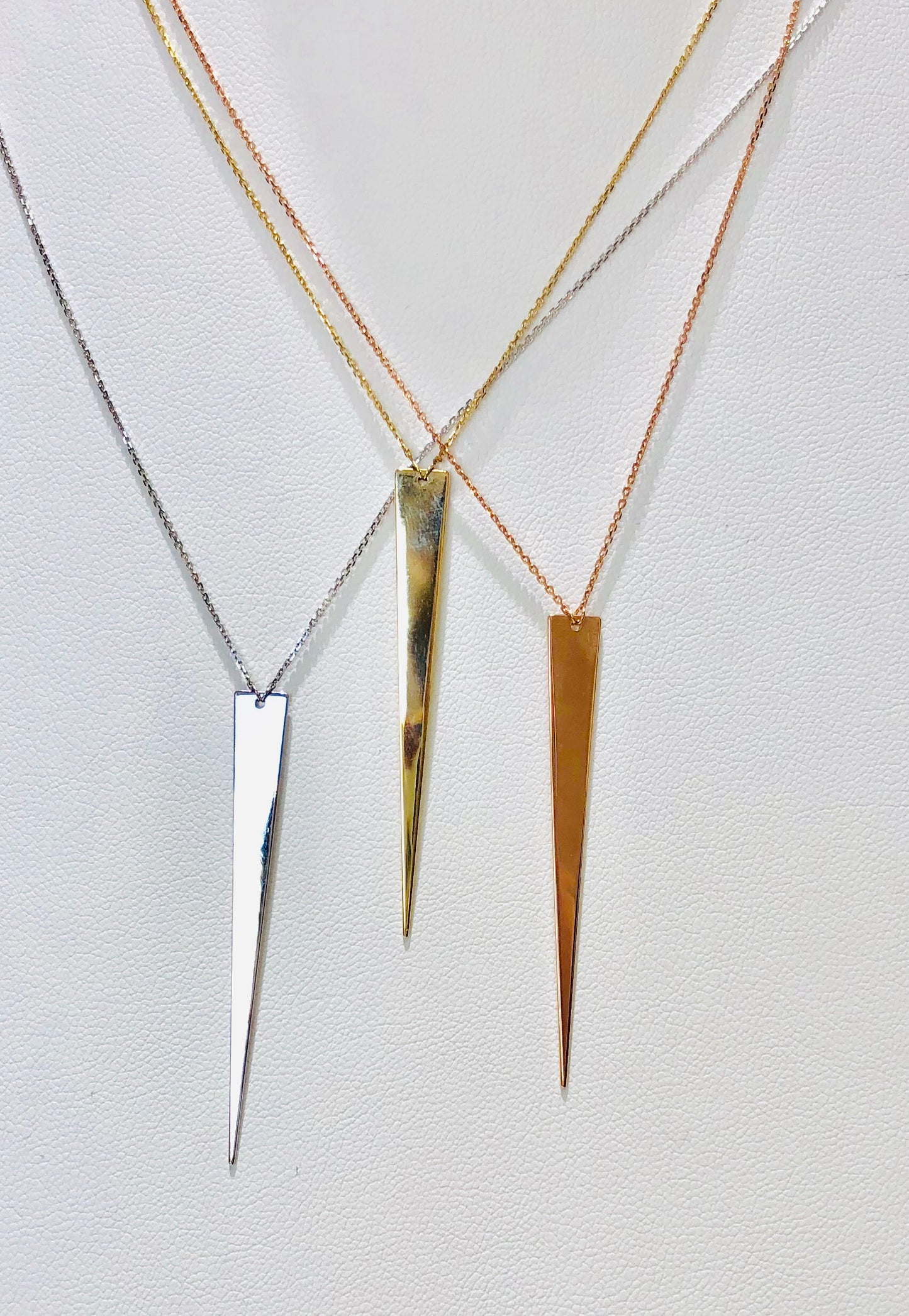Women's Modern Solid Gold Pendant - Q&T Jewelry