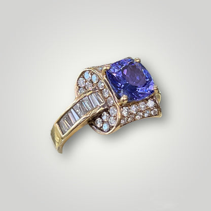 Raised Tanzanite & Diamond Gold Ring - Q&T Jewelry