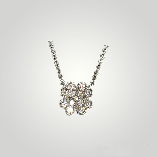 Diamond 4 Leaf Clover pendant - Q&T Jewelry