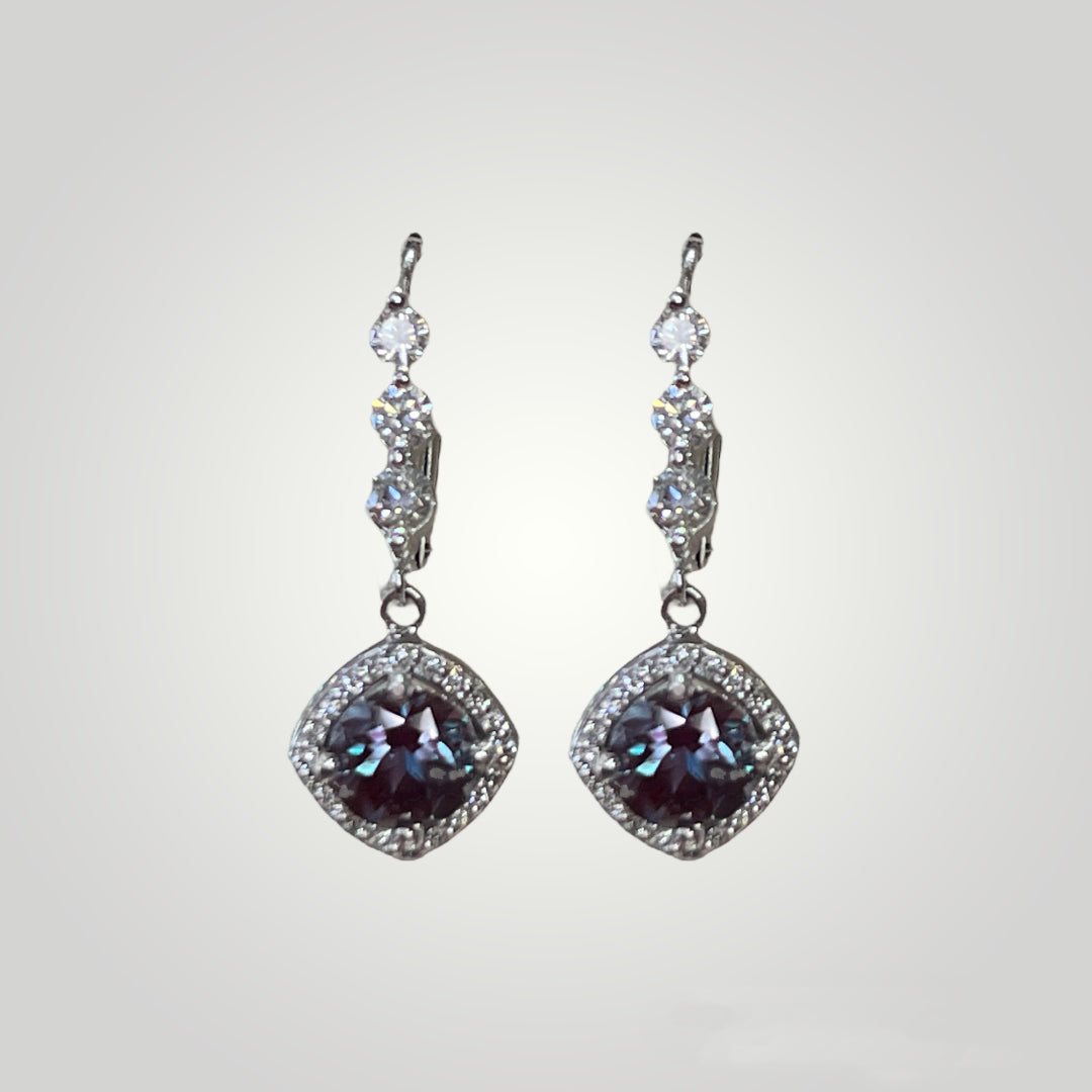 Alexandrite and Diamond Dangle earrings - Q&T Jewelry