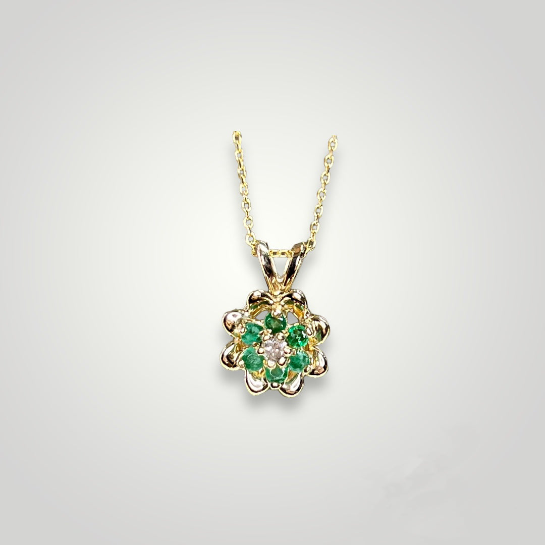Emerald and Diamond Flower Pendant - Q&T Jewelry