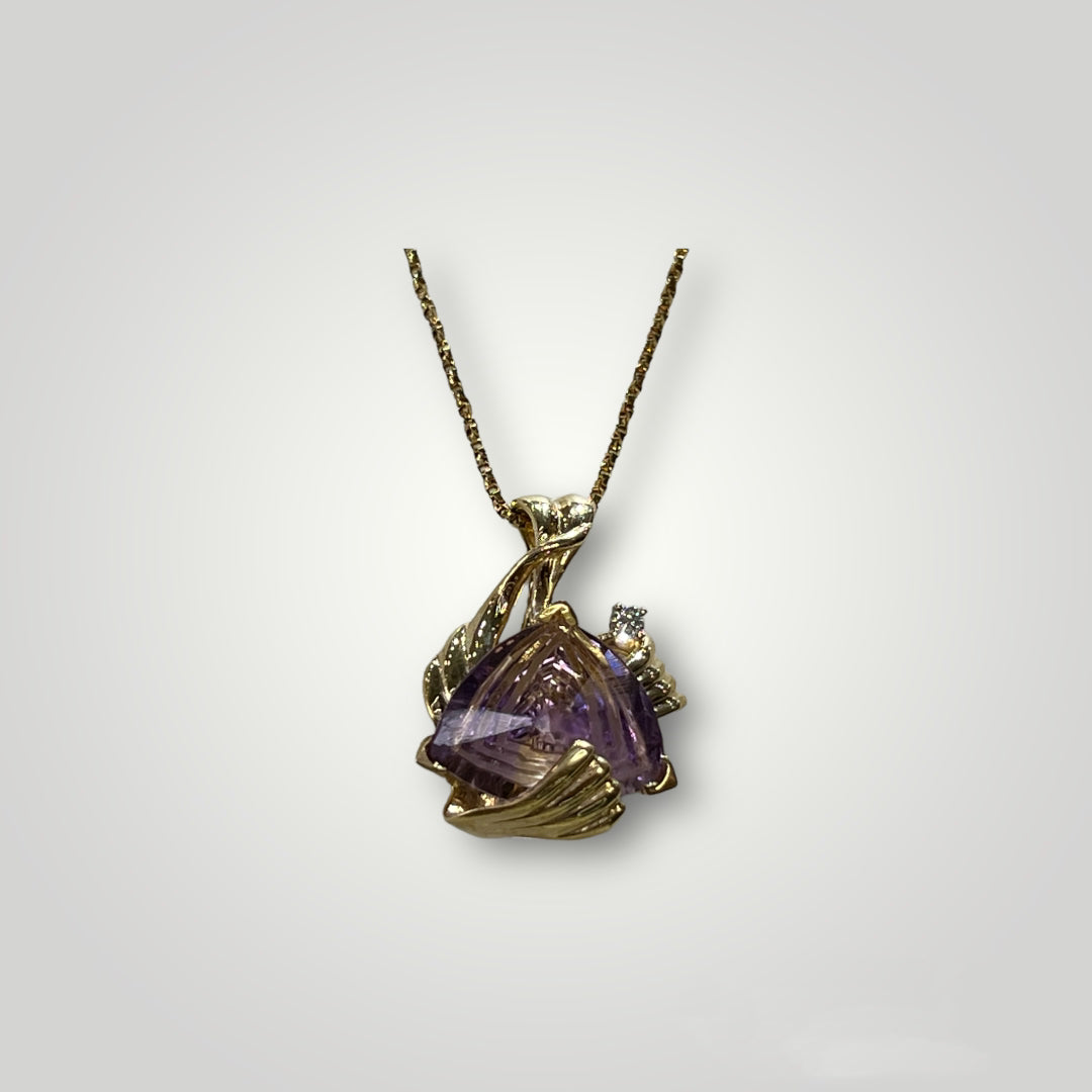 Amethyst and Gold Pendant - Q&T Jewelry