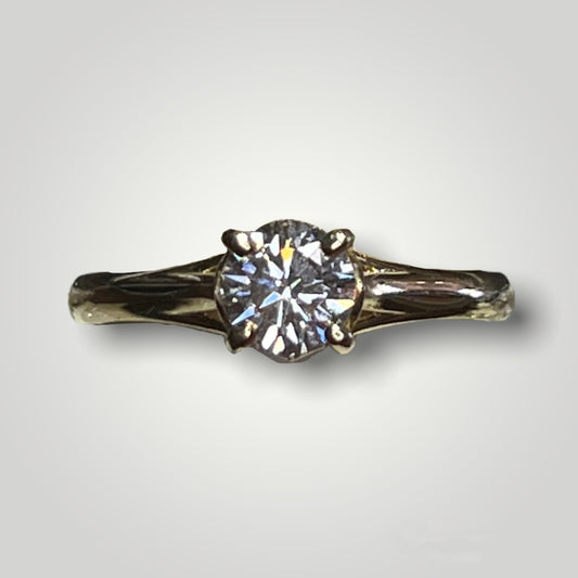 Solitaire Diamond Engagement Ring - Q&T Jewelry