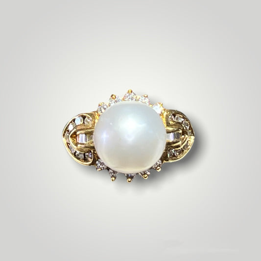 South Sea Pearl & Diamond Ring - Q&T Jewelry