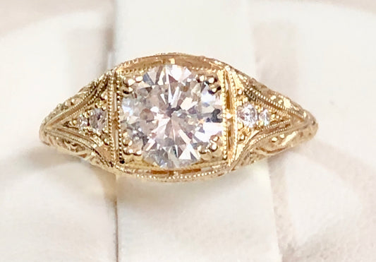 Women's 14K Fancy Engraved Diamond  Ring - Q&T Jewelry